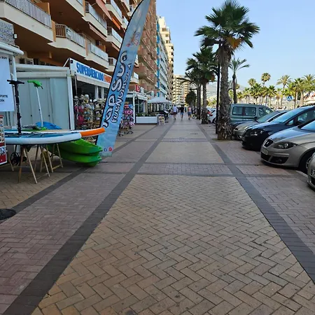アパート Fuengirola, Boliches - Right On The Beach.
