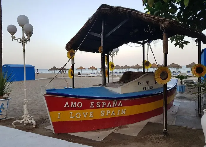 Fuengirola, Boliches - Right On The Beach. Lejlighed Fuengirola