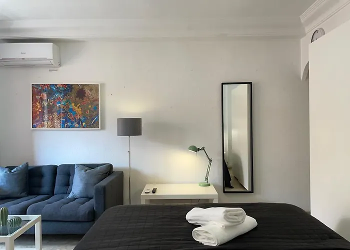 Lejlighed Fuengirola, Boliches - Right On The Beach. Fuengirola