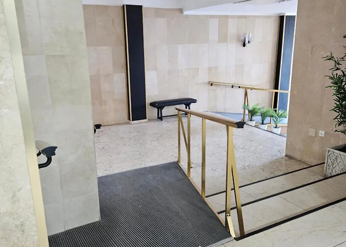 Fuengirola, Boliches - Right On The Beach.