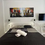 Apartamento Fuengirola, Boliches - Right On The Beach.