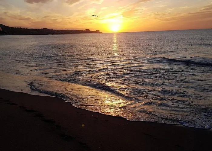 Lägenhet Fuengirola, Boliches - Right On The Beach. *