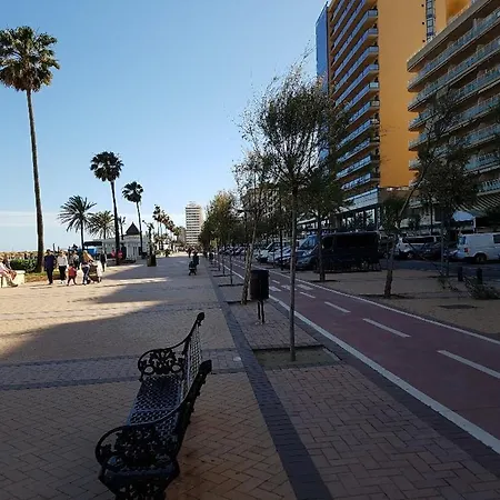 Fuengirola, Boliches - Right On The Beach. * Fuengirola