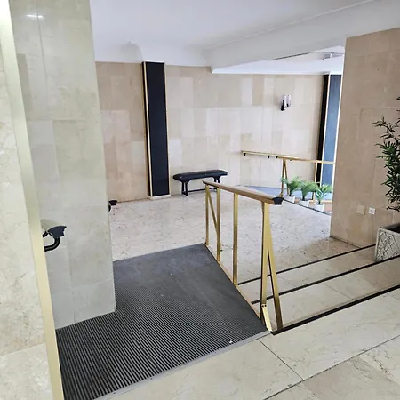 Fuengirola, Boliches - Right On The Beach.